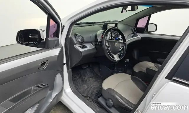 Chevrolet Spark 2012 1.0 автомат (гидро), миниатюра 10
