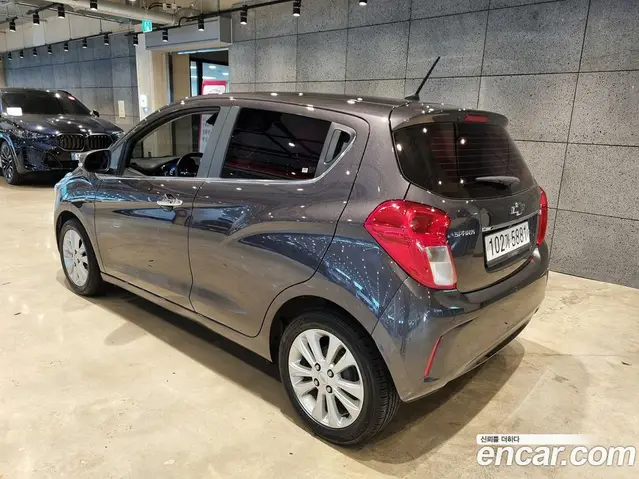 Chevrolet Spark 2016 1.0 автомат (гидро), миниатюра 2