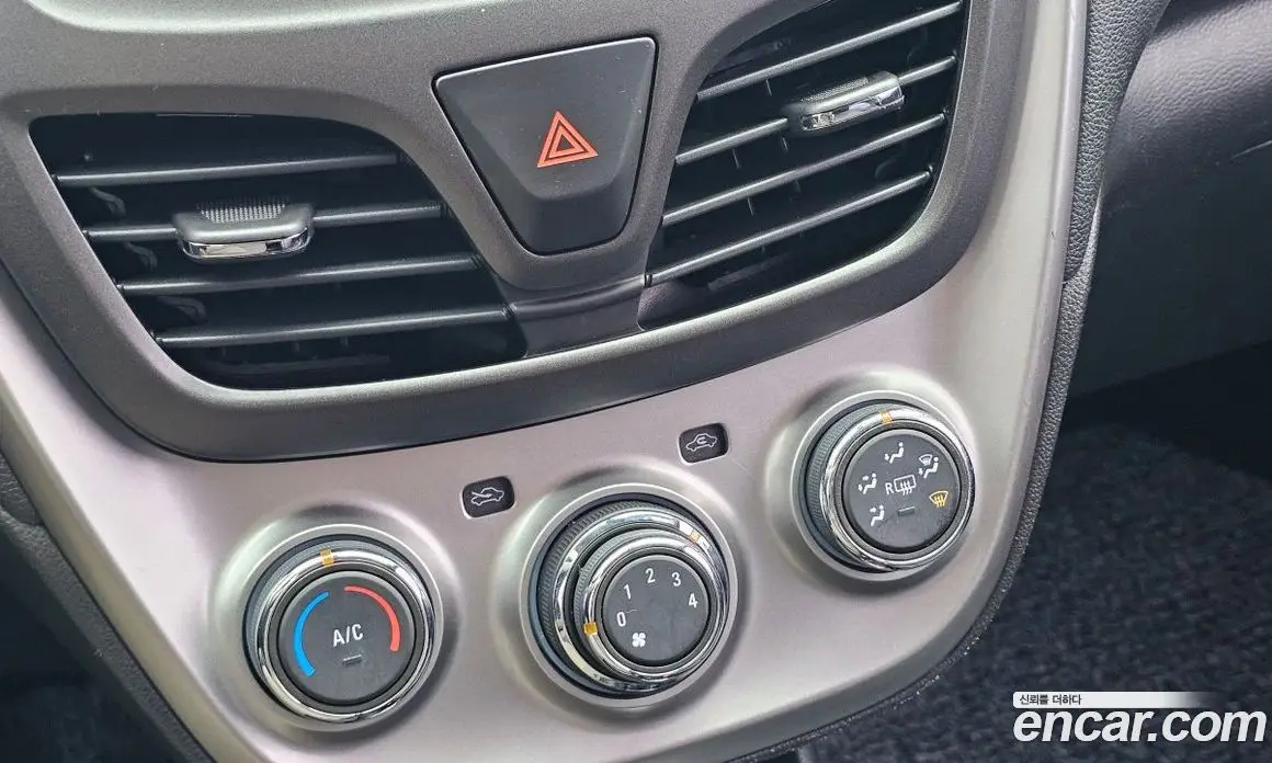 Chevrolet Spark 2018 1.0 автомат (гидро), фото 20