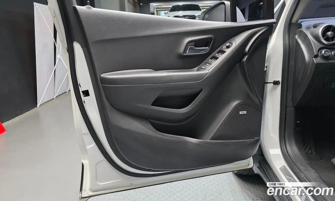 Chevrolet Trax 2016 1.4 автомат (гидро), фото 14