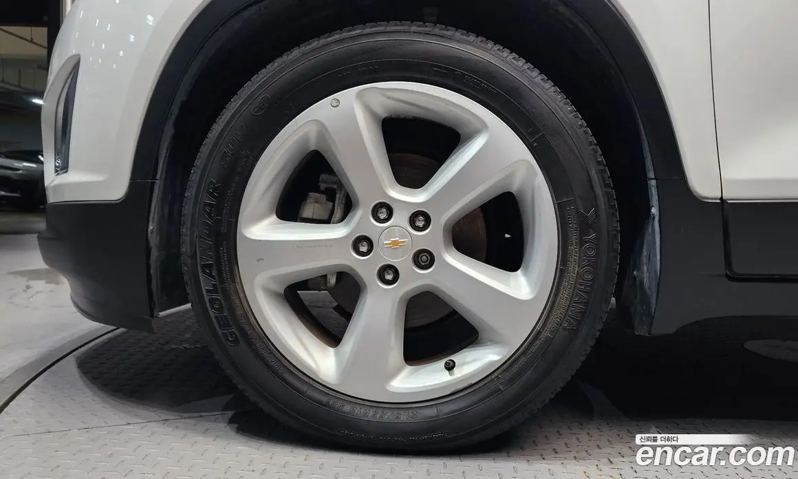 Chevrolet Trax 2016 1.4 автомат (гидро), фото 5