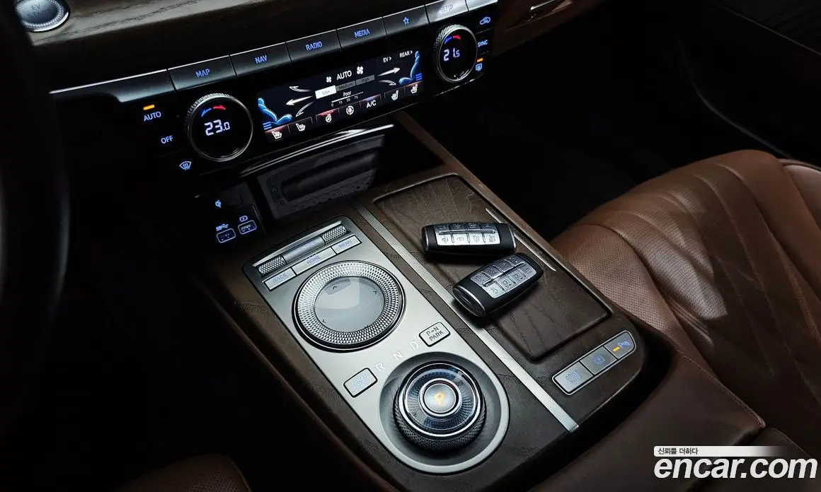 Genesis G80 2022 0.2 автомат (гидро), фото 11