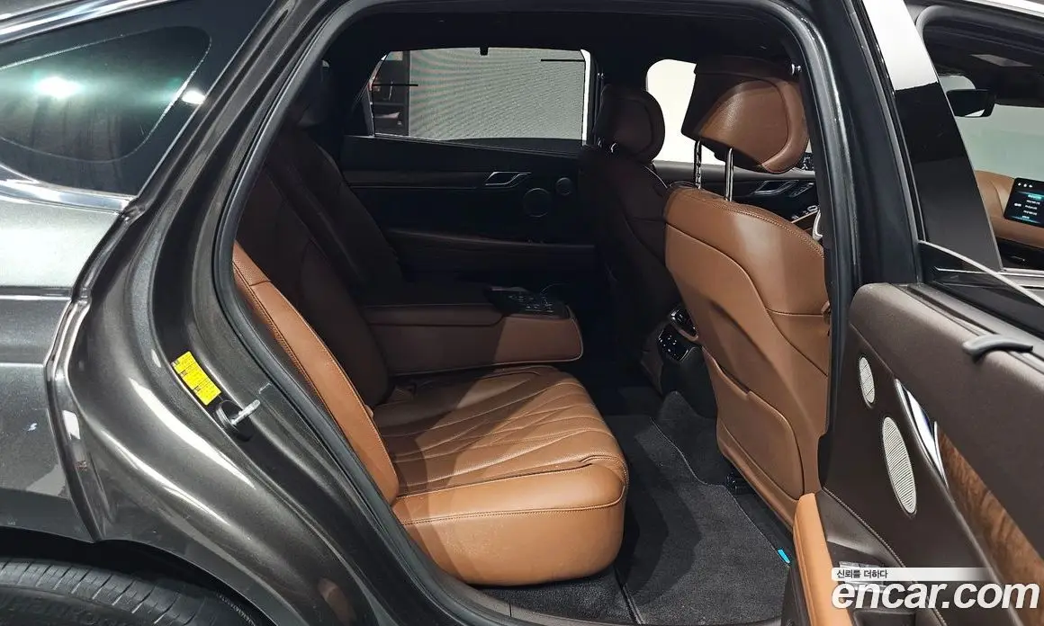 Genesis G80 2022 0.2 автомат (гидро), фото 16