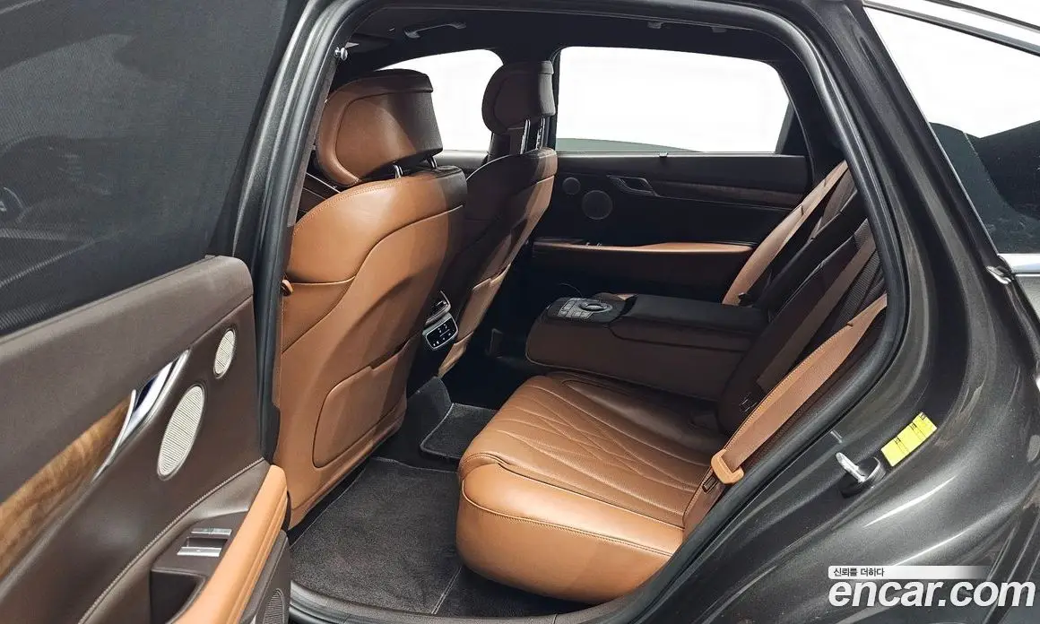 Genesis G80 2022 0.2 автомат (гидро), фото 17