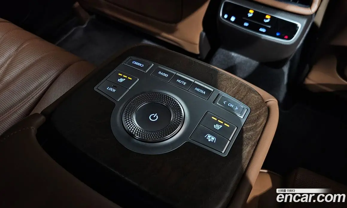 Genesis G80 2022 0.2 автомат (гидро), фото 24