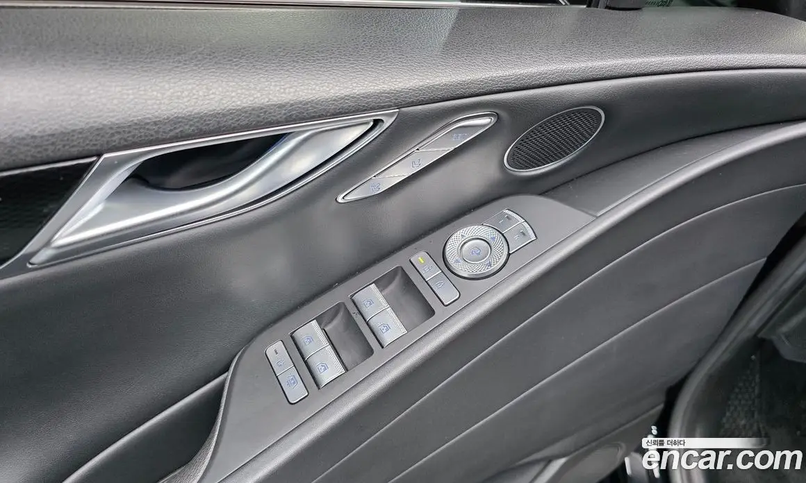 Genesis G80 2024 2.5 автомат (гидро), фото 28