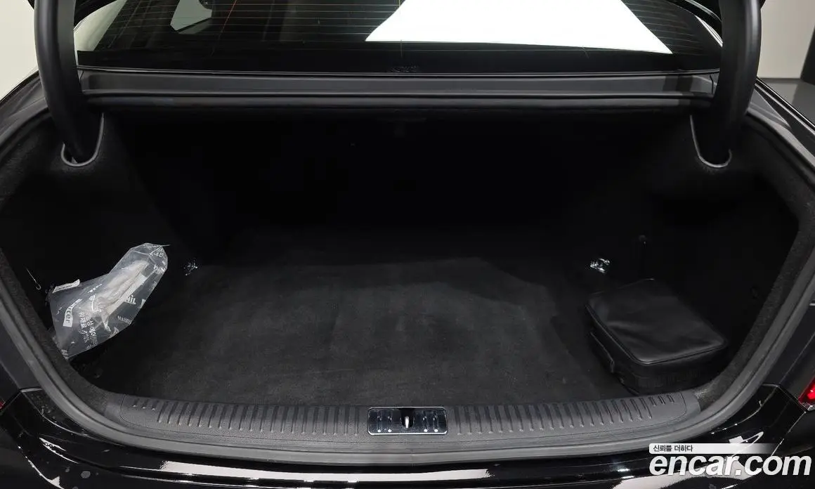 Genesis G90 2019 3.8 автомат (гидро), фото 26