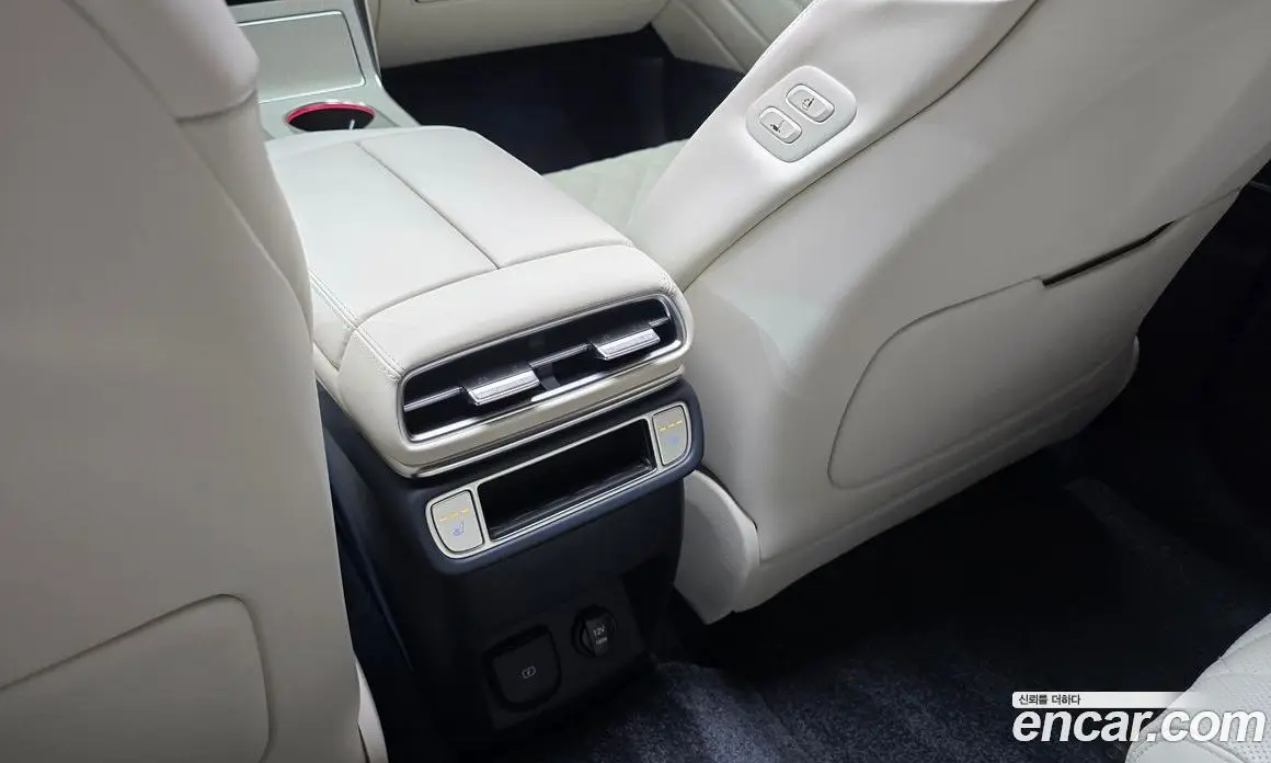 Genesis GV80 2025 2.5 автомат (гидро), фото 32