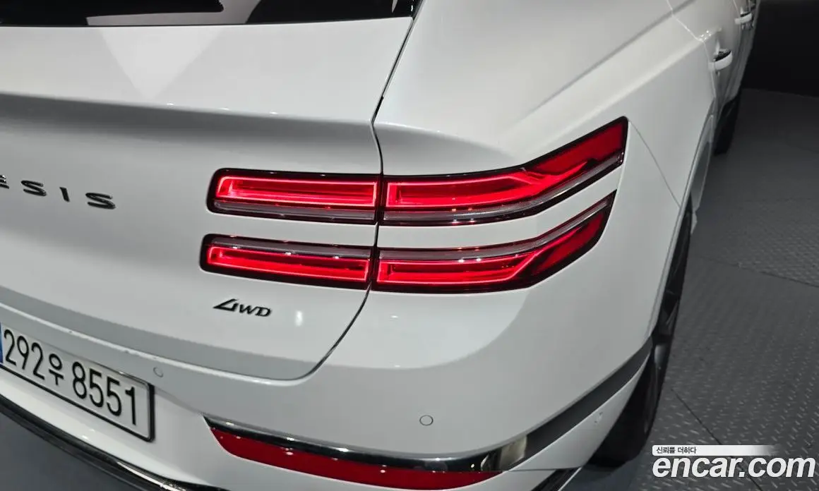 Genesis GV80 2025 2.5 автомат (гидро), фото 9