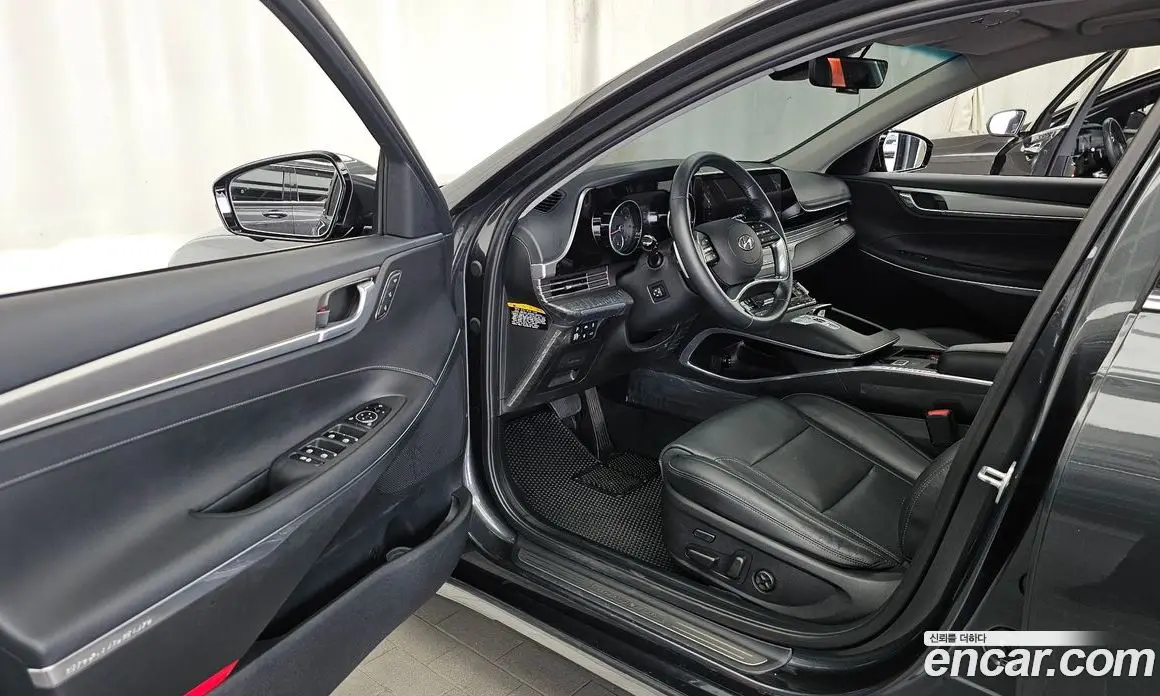 Hyundai Grandeur 2019 2.5 автомат (гидро), фото 13