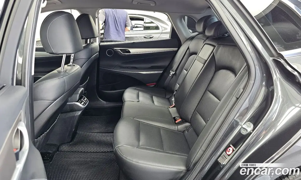 Hyundai Grandeur 2019 2.5 автомат (гидро), фото 16