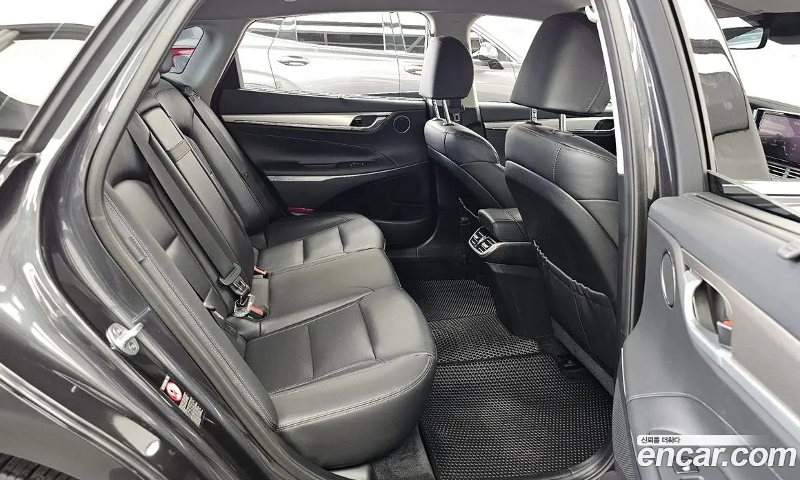 Hyundai Grandeur 2019 2.5 автомат (гидро), фото 18