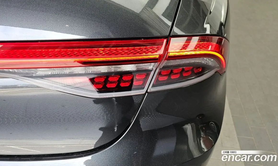Hyundai Grandeur 2019 2.5 автомат (гидро), фото 9