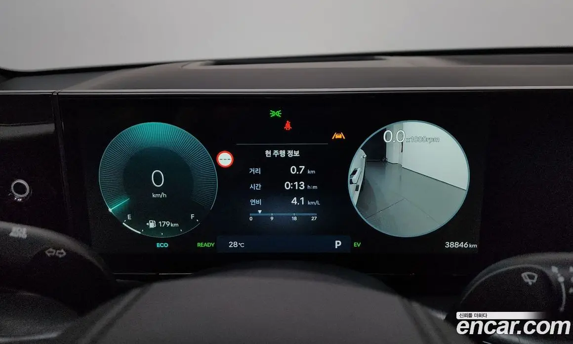 Hyundai Grandeur 2023 1.6 автомат (гидро), фото 11