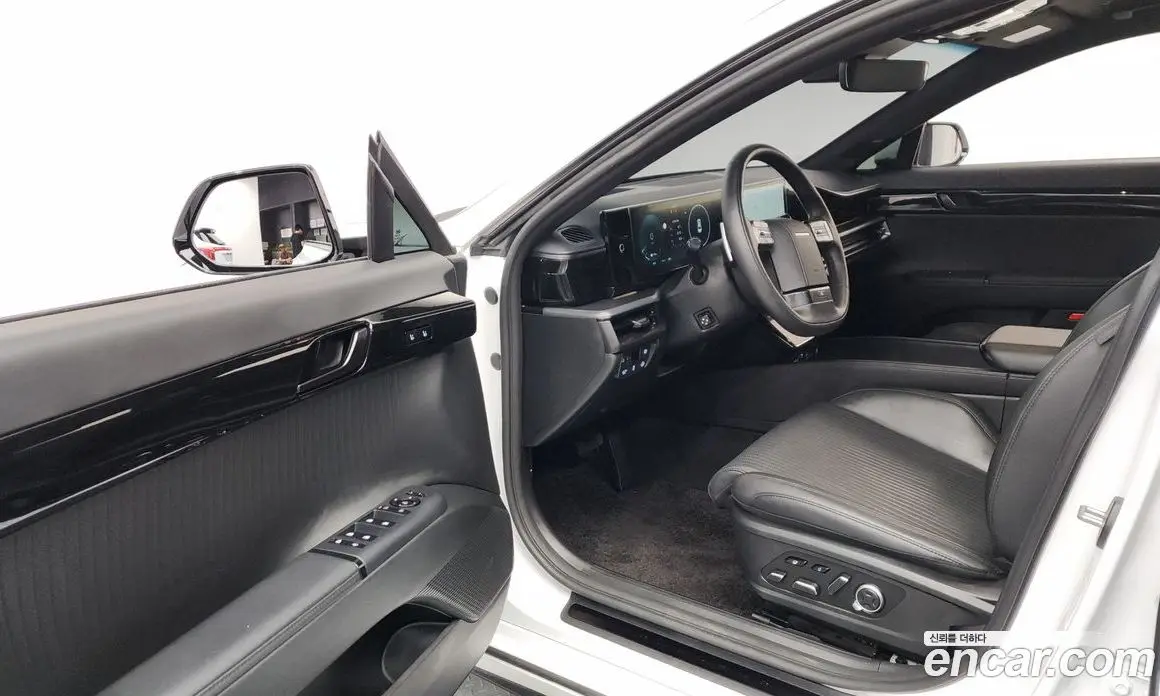 Hyundai Grandeur 2023 1.6 автомат (гидро), фото 13