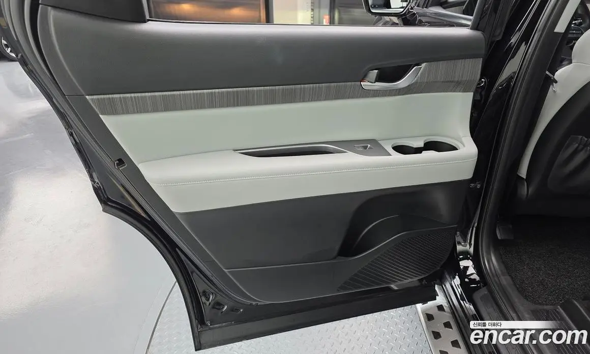 Hyundai Palisade 2023 2.2 автомат (гидро), фото 15