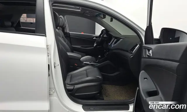Hyundai Tucson 2017 2.0 автомат (гидро), миниатюра 12