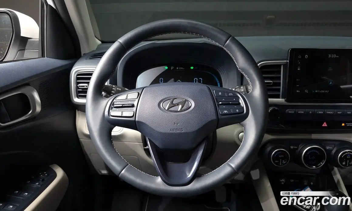 Hyundai Venue 2022 1.6 автомат (гидро), фото 19
