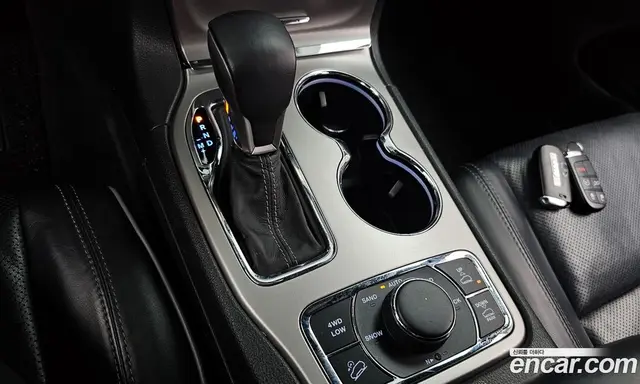 Jeep Cherokee 2019 3.6 автомат (гидро), миниатюра 12