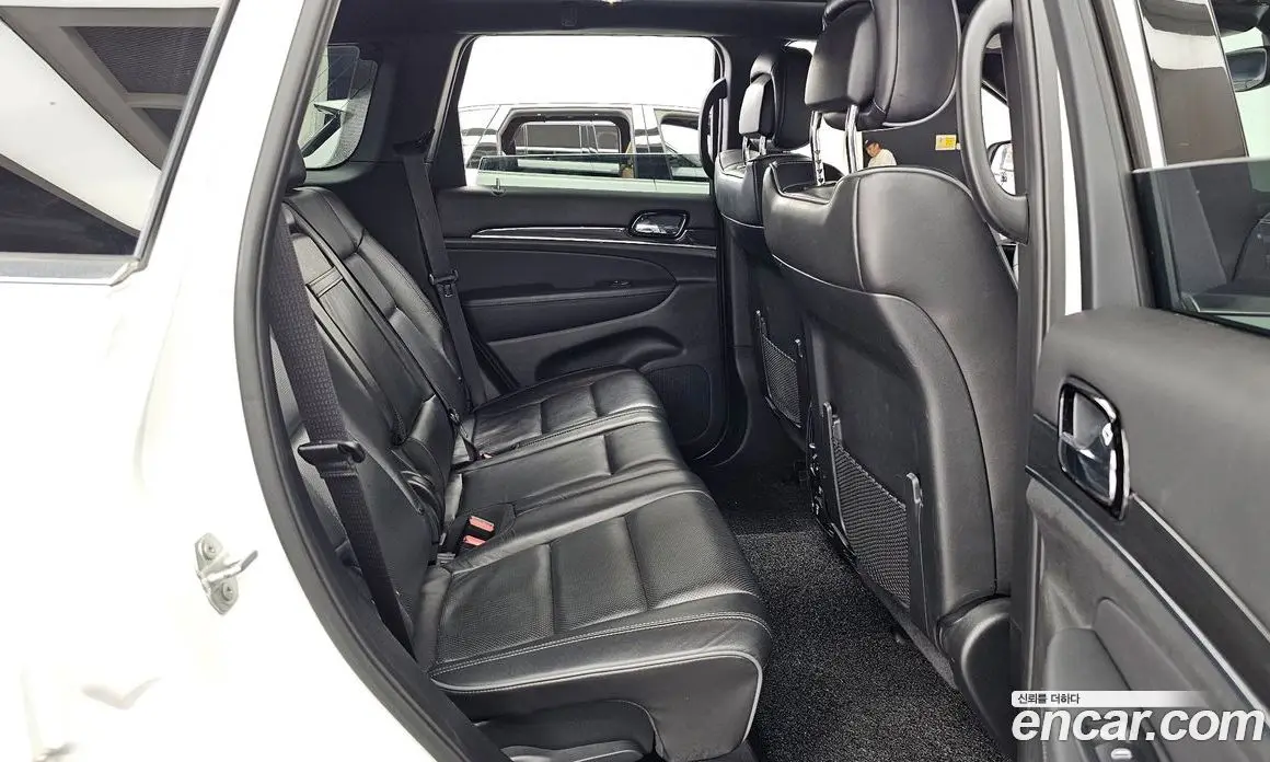 Jeep Cherokee 2019 3.6 автомат (гидро), фото 18