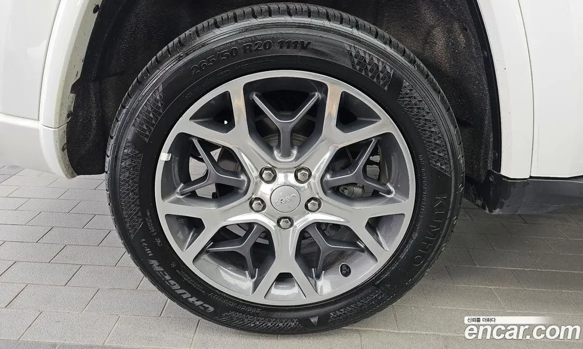 Jeep Cherokee 2019 3.6 автомат (гидро), фото 5