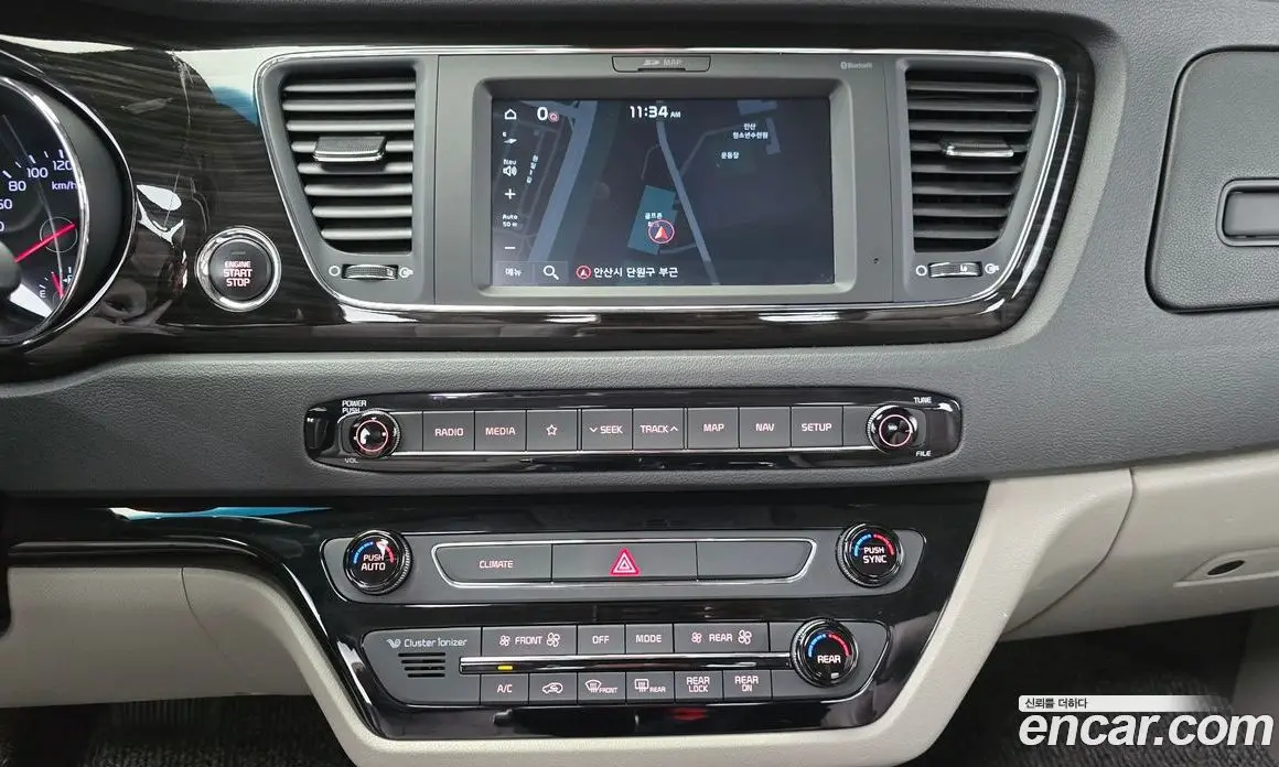 Kia Carnival 2020 2.2 автомат (гидро), фото 14