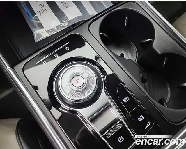 Kia Carnival 2023 3.5 автомат (гидро), миниатюра 11