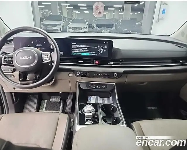 Kia Carnival 2023 3.5 автомат (гидро), миниатюра 8