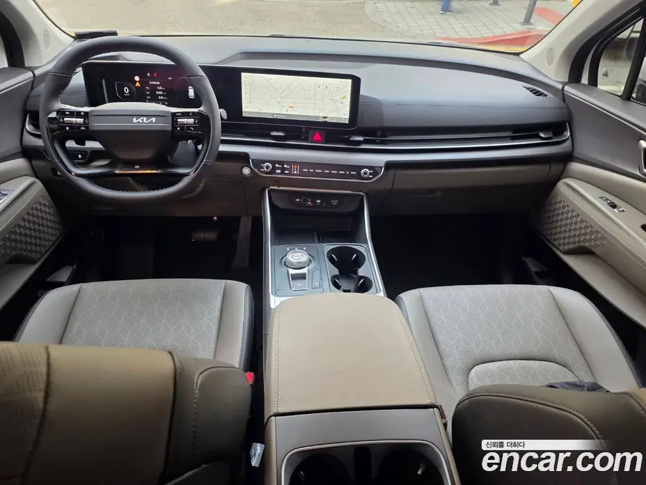 Kia Carnival 2025 1.6 автомат (гидро), фото 7
