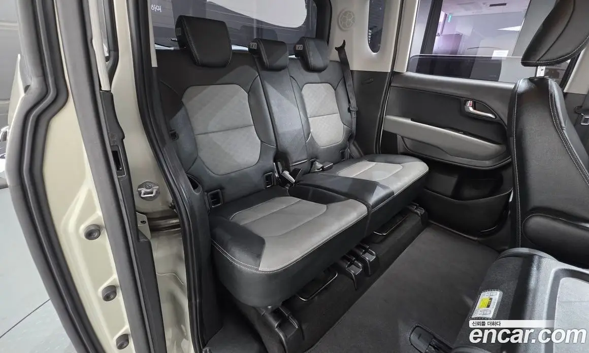 Kia Ray 2018 1.0 автомат (гидро), фото 17