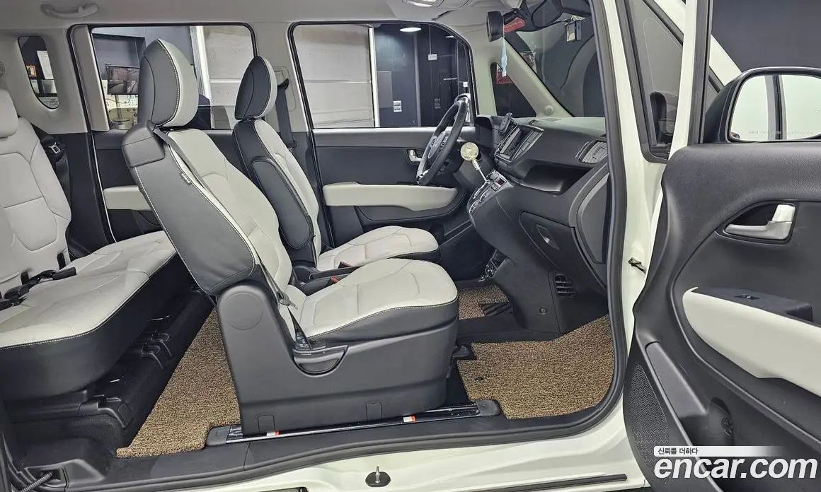 Kia Ray 2024 1.0 автомат (гидро), фото 16