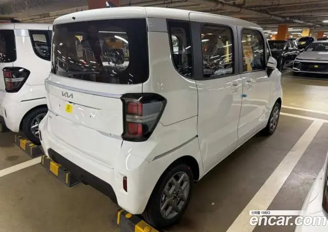 Kia Ray 2026 1.0 автомат (гидро), миниатюра 6