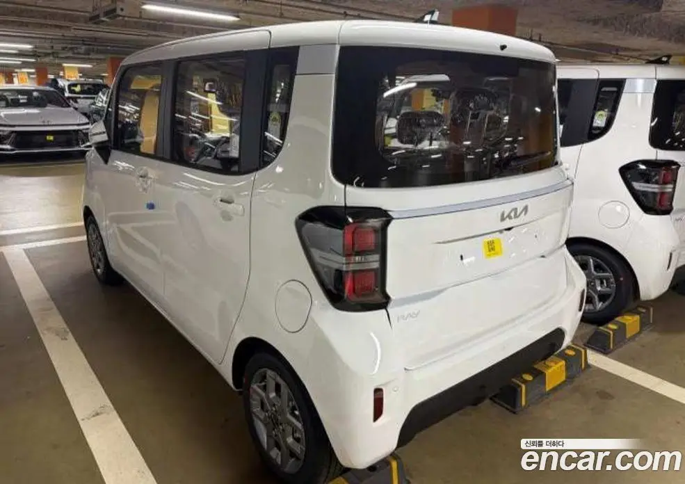 Kia Ray 2026 1.0 автомат (гидро), фото 9