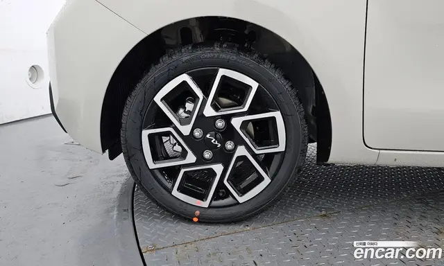 Kia Ray 2026 1.0 автомат (гидро), миниатюра 5