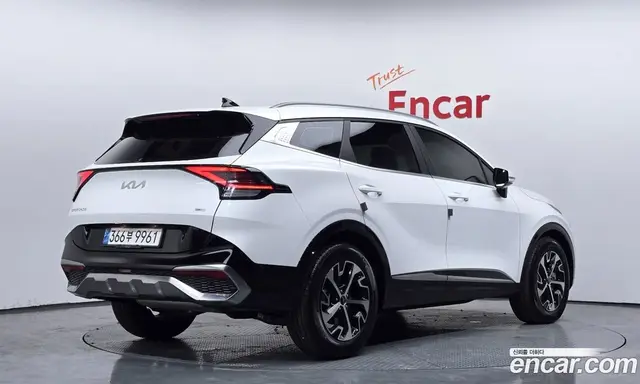Kia Sportage 2022 1.6 автомат (гидро), миниатюра 2