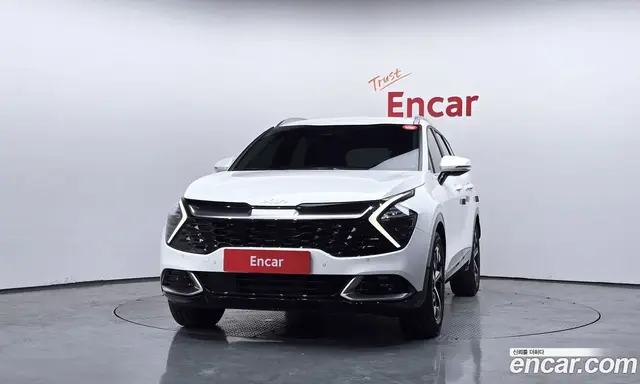Kia Sportage 2022 1.6 автомат (гидро), миниатюра 3