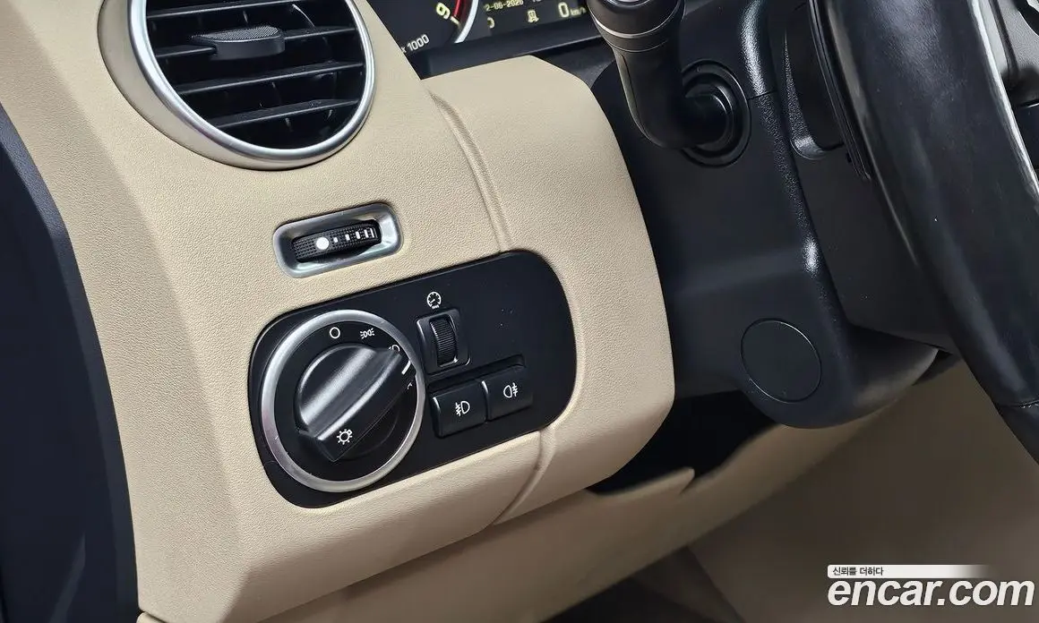 Land Rover Discovery 2016 3.0 автомат (гидро), фото 16