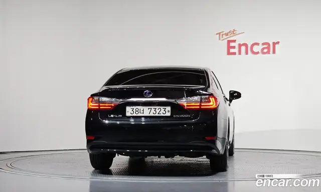 Lexus ES 2018 2.5 автомат (гидро), миниатюра 4 Lexus ES 2018 2.5 автомат (гидро), миниатюра 4