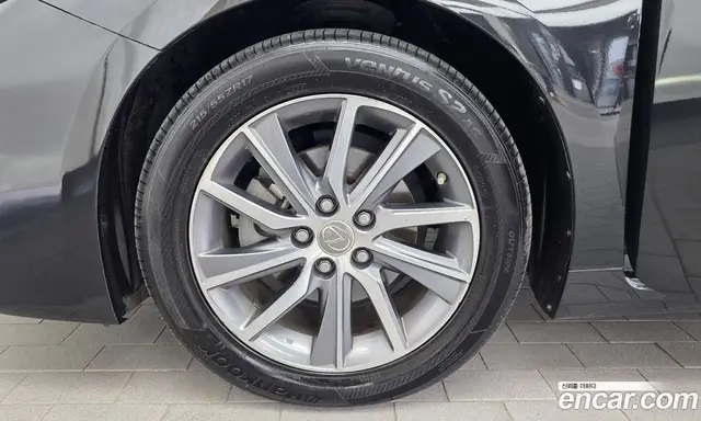 Lexus ES 2018 2.5 автомат (гидро), миниатюра 5 Lexus ES 2018 2.5 автомат (гидро), миниатюра 5