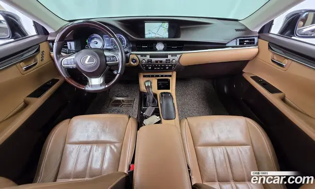 Lexus ES 2018 2.5 автомат (гидро), миниатюра 7 Lexus ES 2018 2.5 автомат (гидро), миниатюра 7