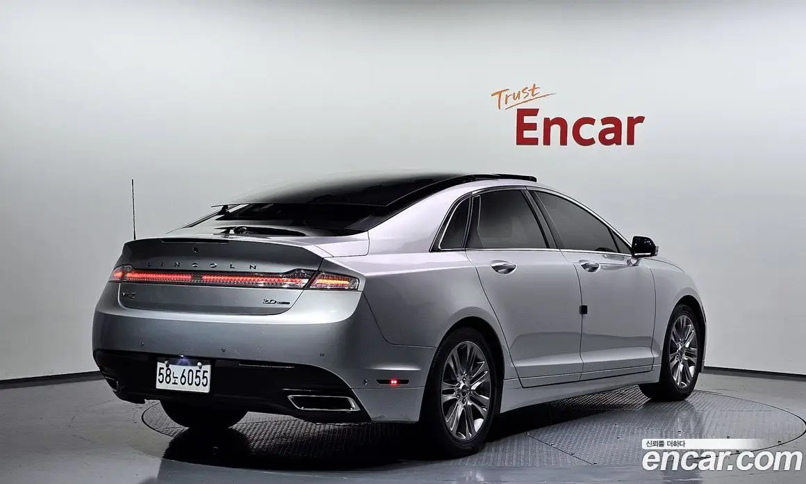 Lincoln MKZ 2014 2.0 автомат (гидро), фото 2 Lincoln MKZ 2014 2.0 автомат (гидро), фото 2