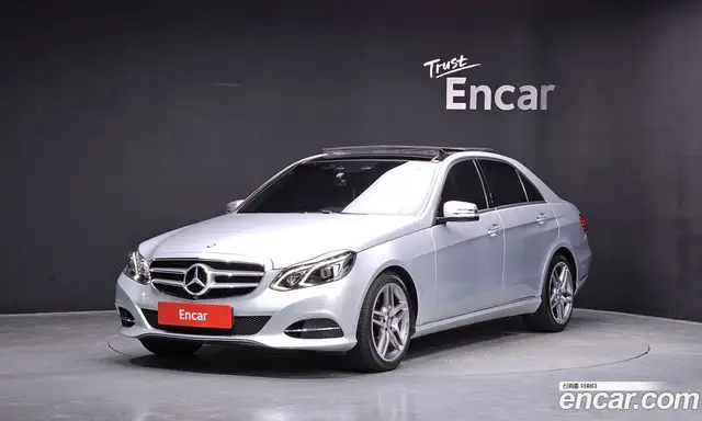 Mercedes-Benz E-Class, 2015, 90 417 км