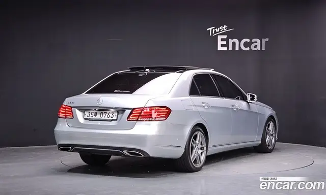 Mercedes-Benz E-Class 2015 3.5 автомат (гидро), миниатюра 2