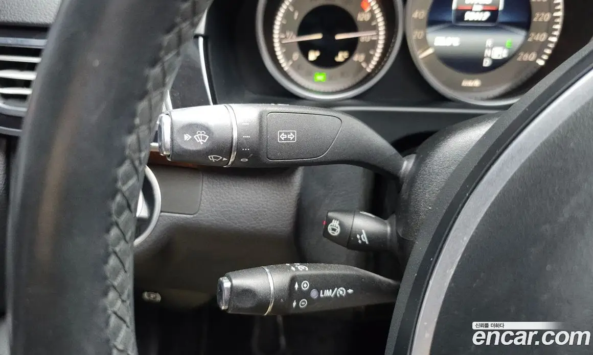 Mercedes-Benz E-Class 2015 3.5 автомат (гидро), фото 19