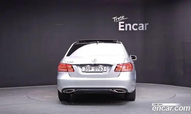 Mercedes-Benz E-Class 2015 3.5 автомат (гидро), миниатюра 4