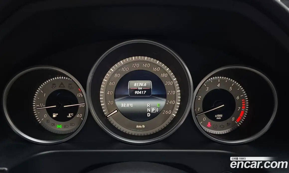 Mercedes-Benz E-Class 2015 3.5 автомат (гидро), фото 8
