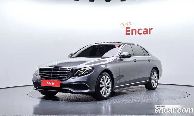 Mercedes-Benz E-Class, 2018, 111 091 км