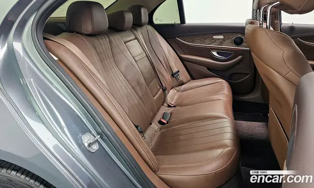 Mercedes-Benz E-Class 2018 1.9 автомат (гидро), миниатюра 12