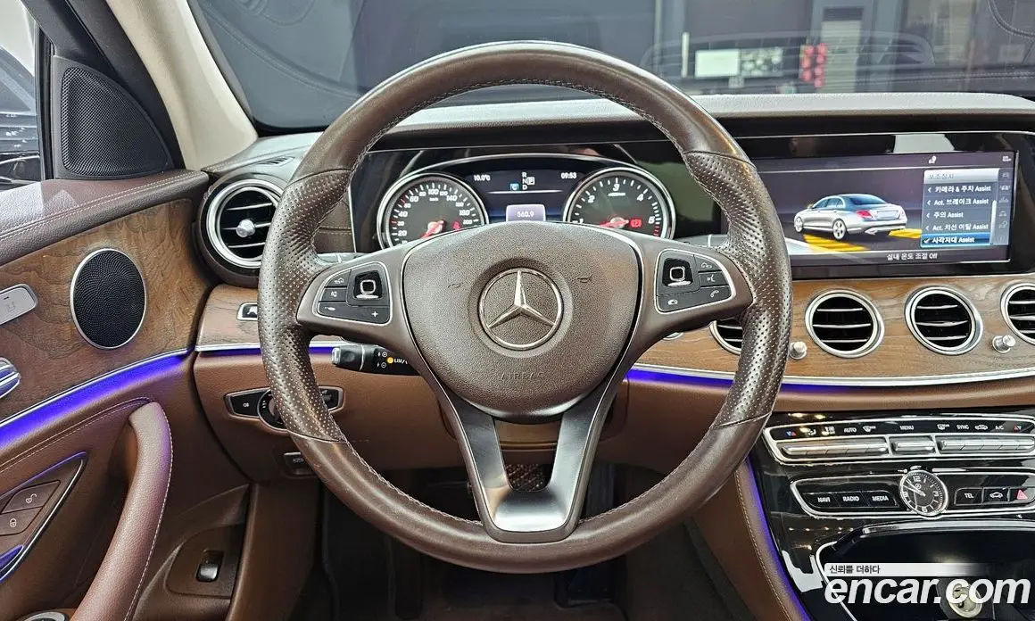 Mercedes-Benz E-Class 2018 1.9 автомат (гидро), фото 13