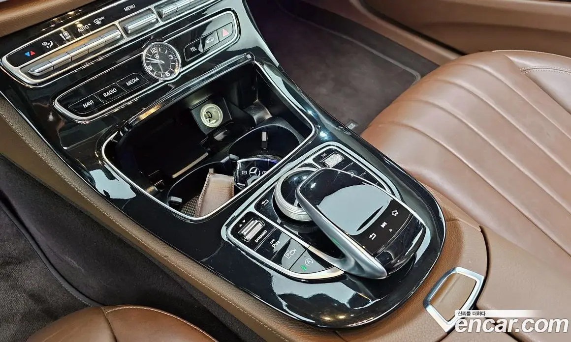 Mercedes-Benz E-Class 2018 1.9 автомат (гидро), фото 16